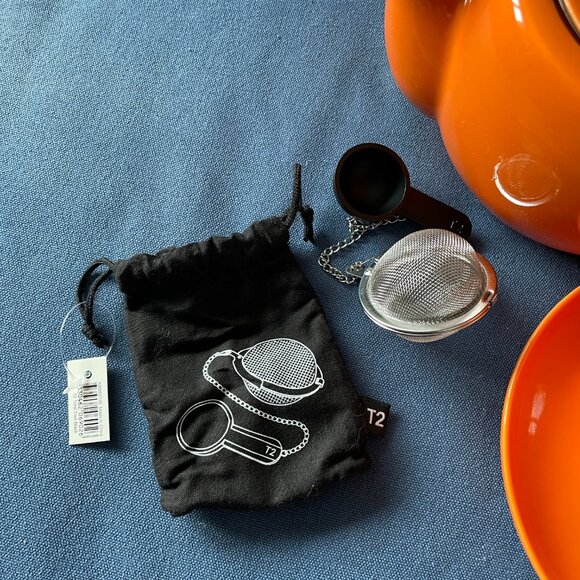 T2 PersonaliTEA Teapot with Cup and Saucer and Tea Basket-New! - Picture 2 of 15